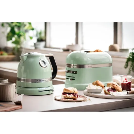 Электрический чайник KitchenAid Artisan 5KEK1522EPT, фисташковый