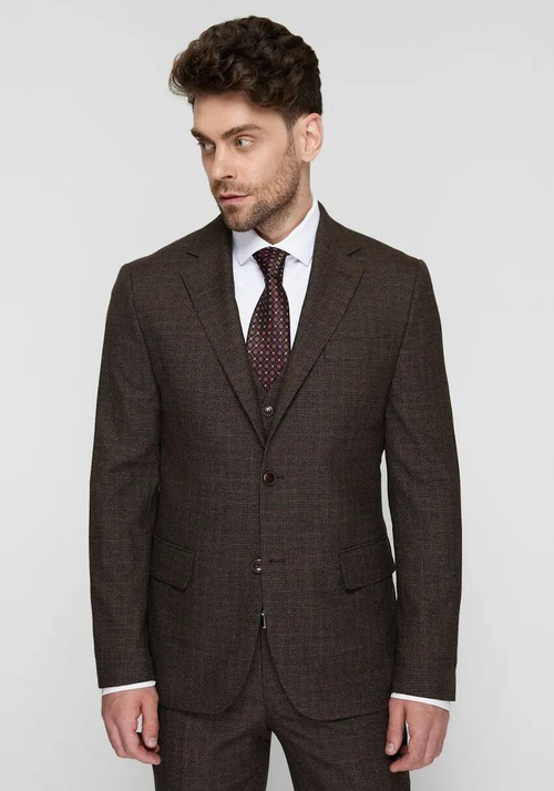 Мужской классический костюм тройка (коричневый) в клетку А9
