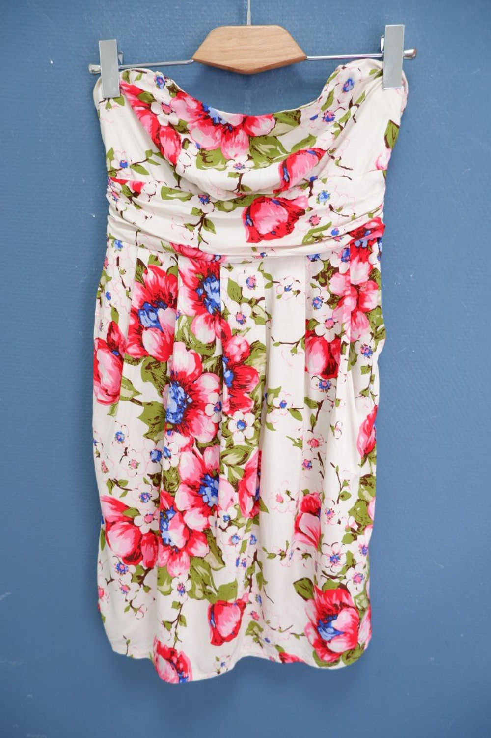 Платье Gloria Jeans красивое 44-46 размер