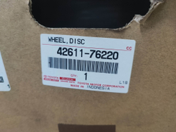 Диск колесный литой R17 Lexus UX 18-нв Б/У Оригинал 4261176220