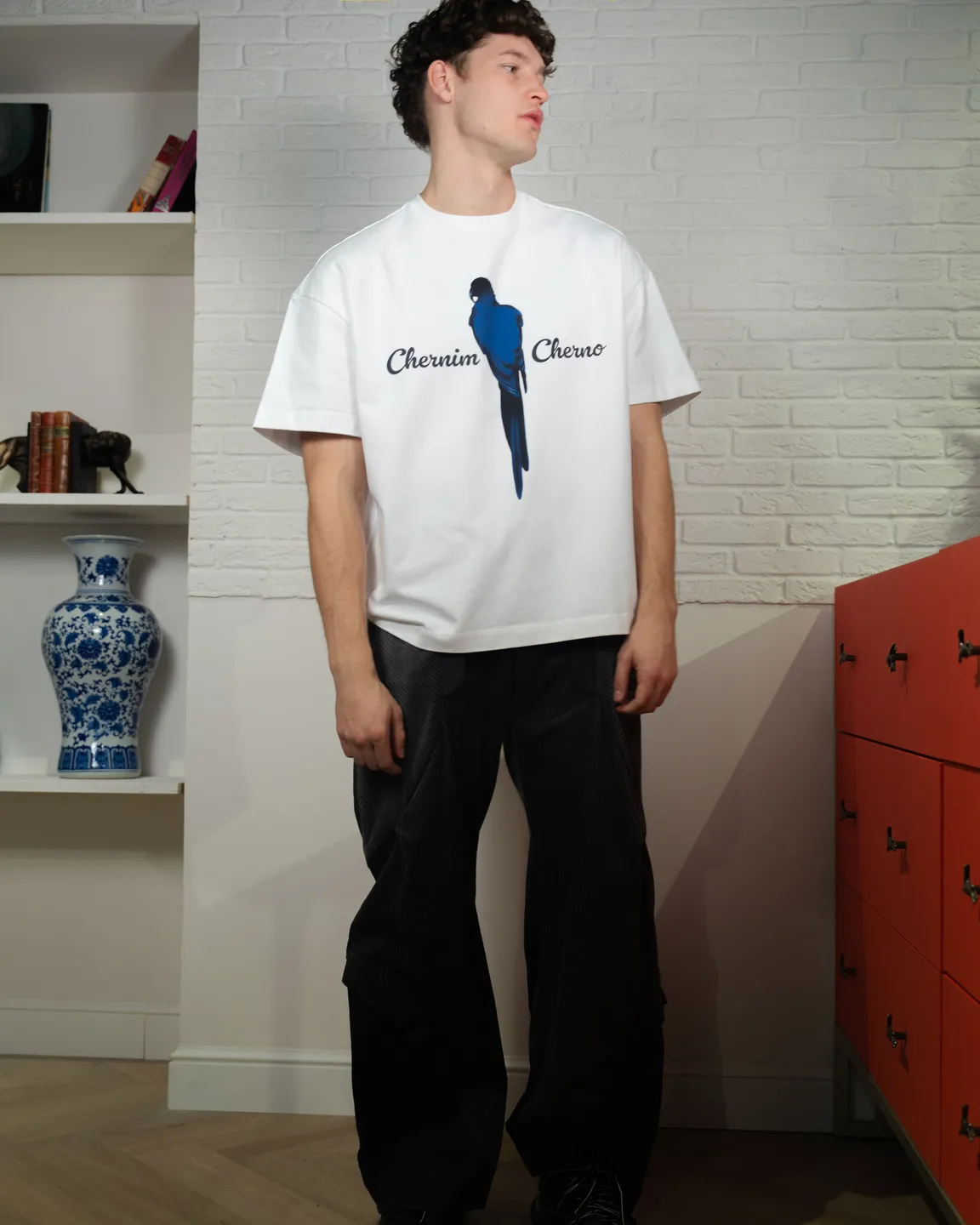 Белая футболка 