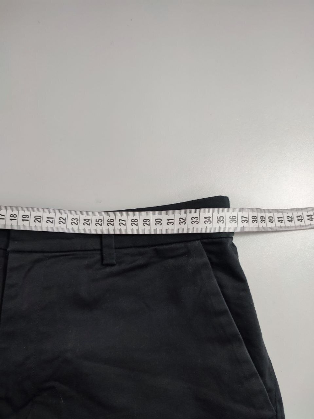 Брюки Uniqlo базовые 44 размер