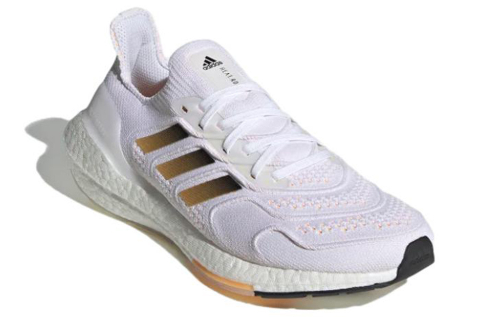 Кроссовки Adidas Ultraboost 22