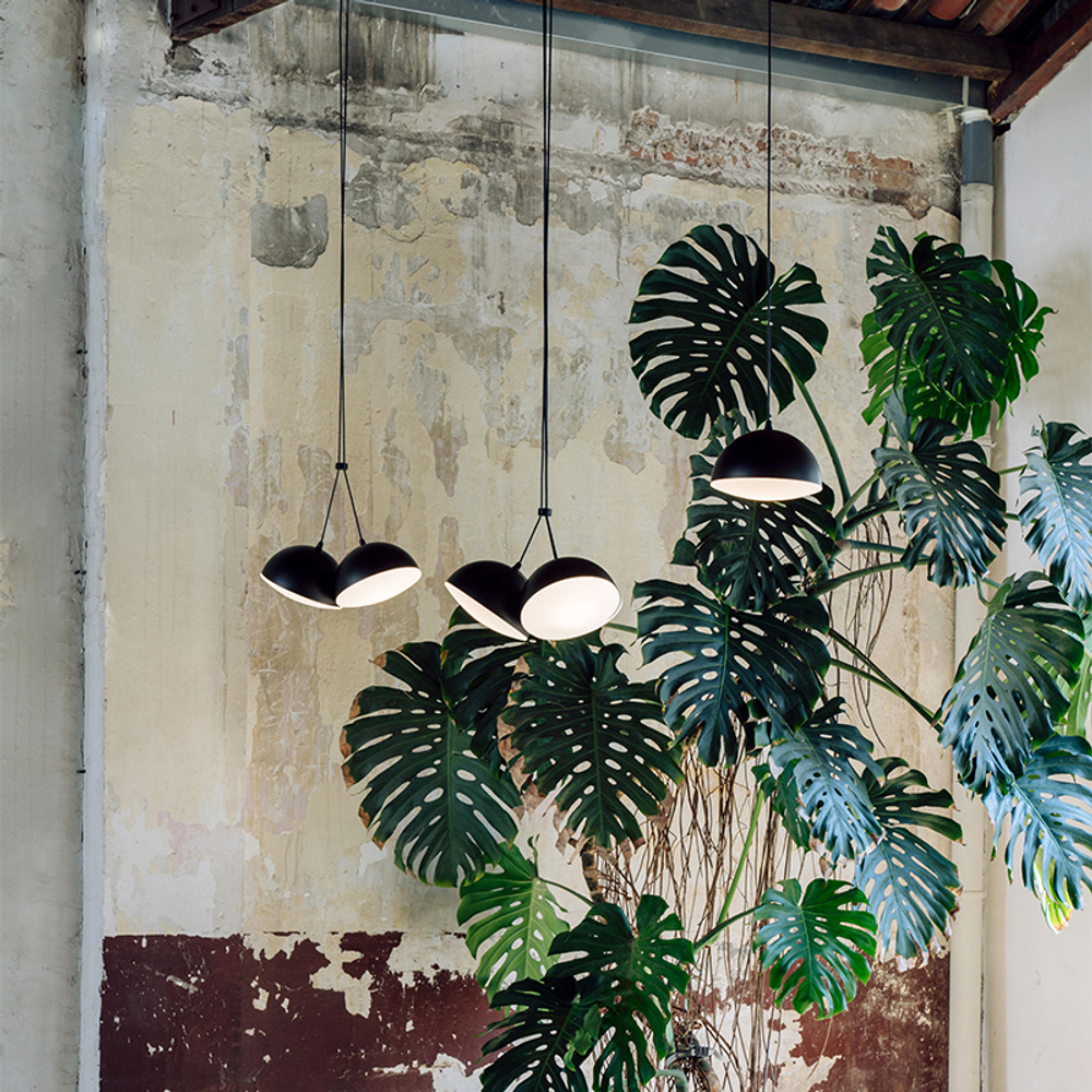 Pendant design lamp Nod by Milan Iluminacion (3 lampshade )
