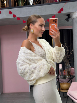 Кружевной бомбер Boho молочный