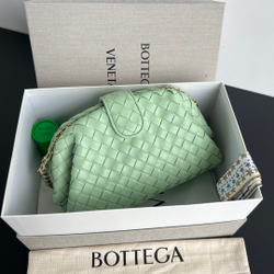 Bottega Veneta Teen Lauren 1980 With Chain 31 cm