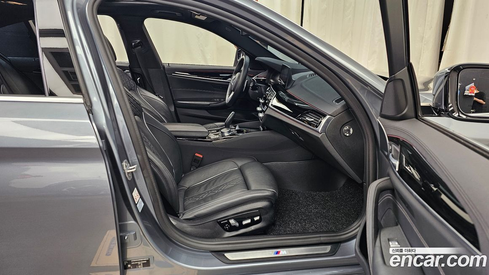 BMW 5 Series (G30) 530i M Sports Plus (01.2020)