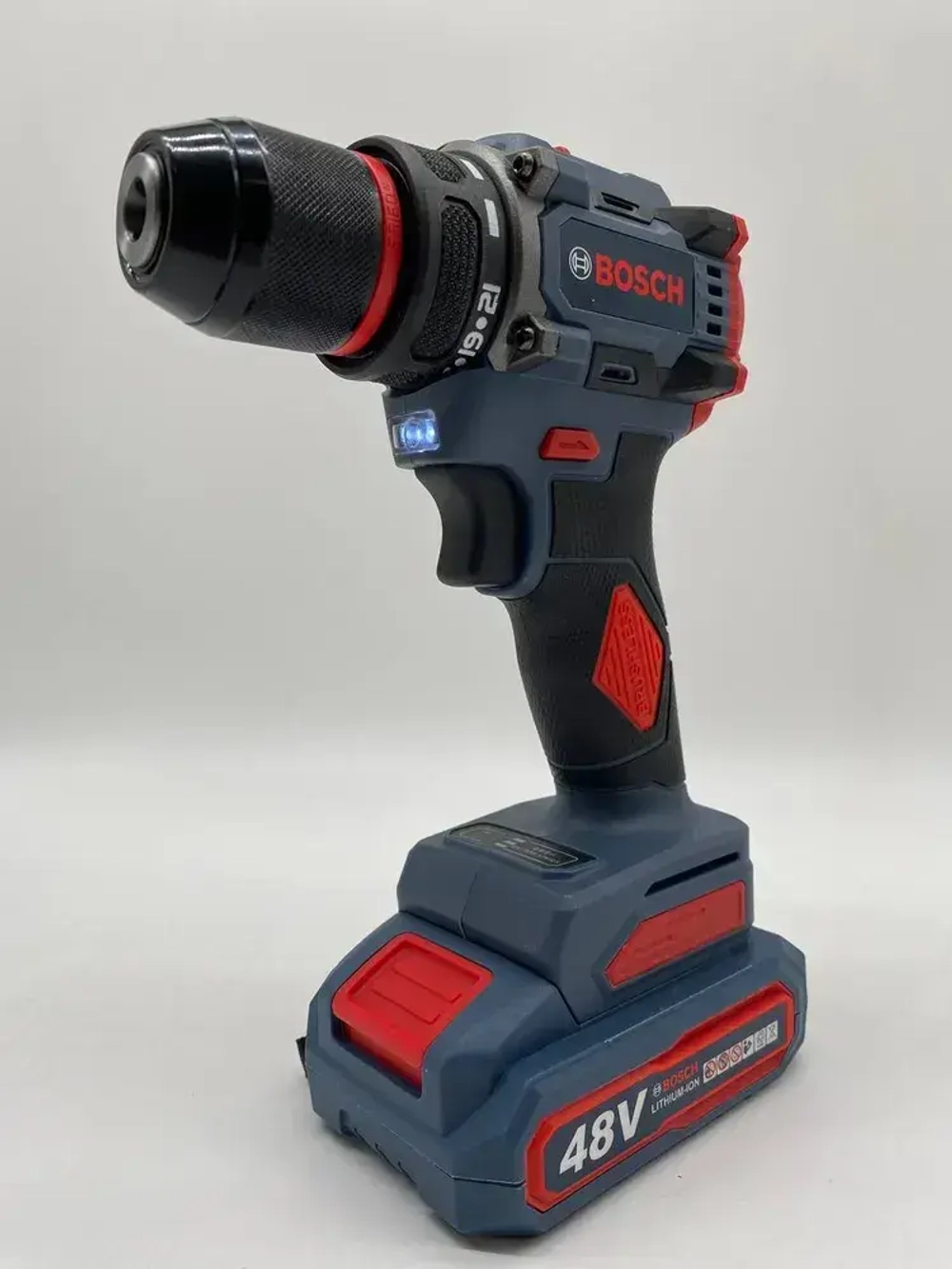 Bosch Дрель-шуруповерт, 48 В, 40 Нм, 2 АКБ