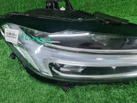 Фара правая Volvo XC60 2 (2017-2021) LED