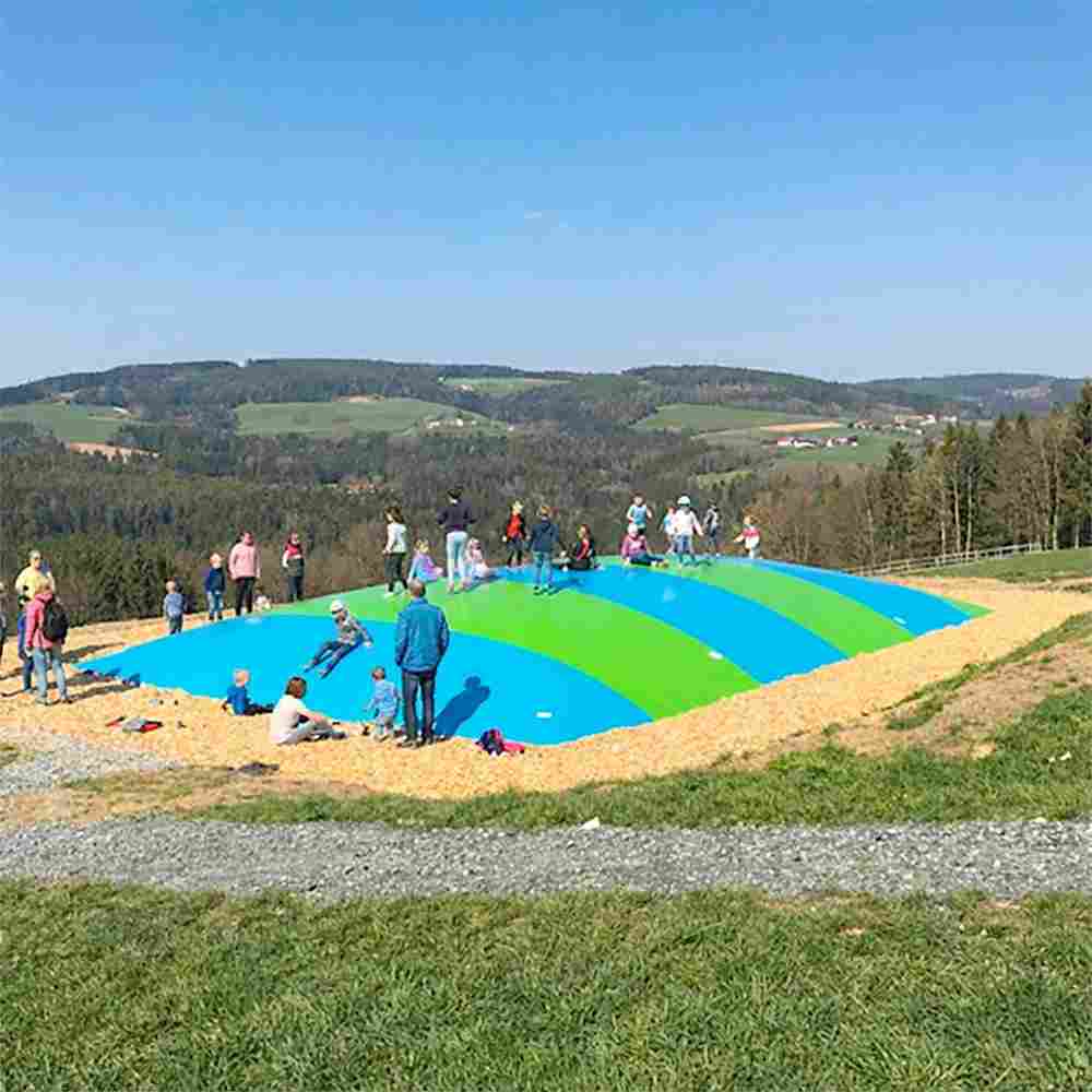 Надувная подушка для установки в грунт «Воздушный остров», 15×10×2 м