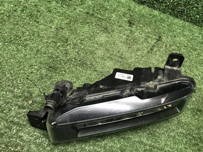 ПТФ правая BMW 3er G20 (2018-2022) M-paket