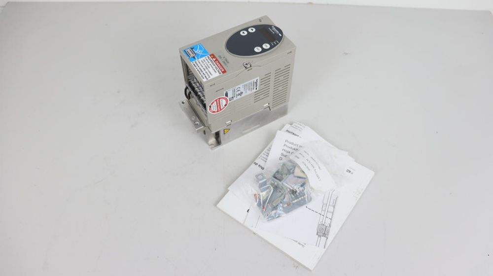 Schneider Electric LXM05BD10M2