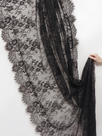Кружево шантильи черное широкое неэластичное ширина 1,5 м купон 2.9 м