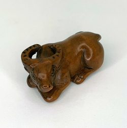 Нэцкэ Две обезьяны играют