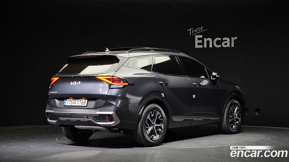 Kia Sportage 5 Generation Hybrid Signatures 그래비티 2WD (03.2022)