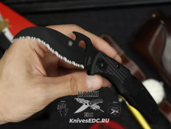 Складной нож Spyderco Matriarch 2 C12SBBK2W c клинком из стали VG-10, рукоять FRN