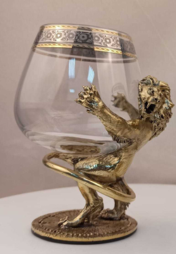 Бокал для коньяка "Лев" в подарочном футляре