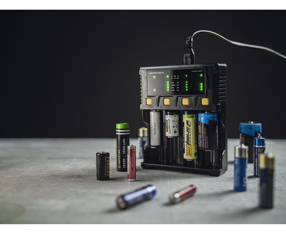 Зарядное устройство Armytek Uni C4