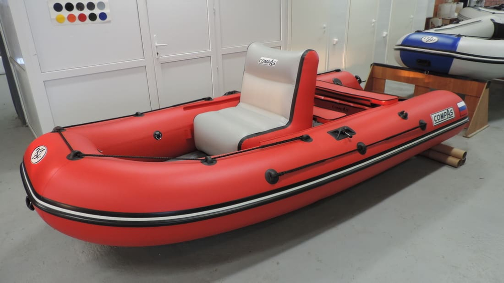 Лодка ПВХ COMPAS 400