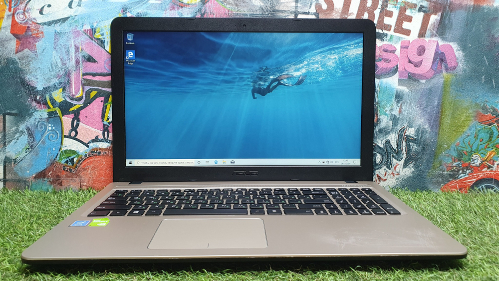 Ноутбук ASUS Pentium/4Gb/Mx110 2Gb/VivoBook R540MB-GQ084T 90NB0IQ1-M02230/Windows 10