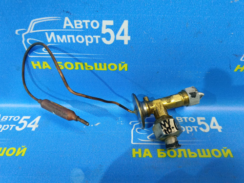 Клапан кондиционера NISSAN WINGROAD 1996