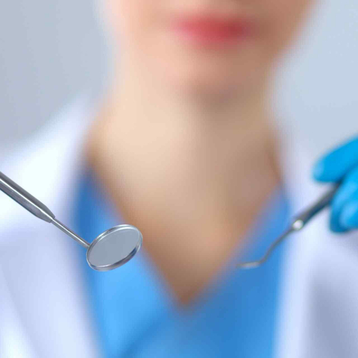 Консультация первичная стоматолога-терапевта