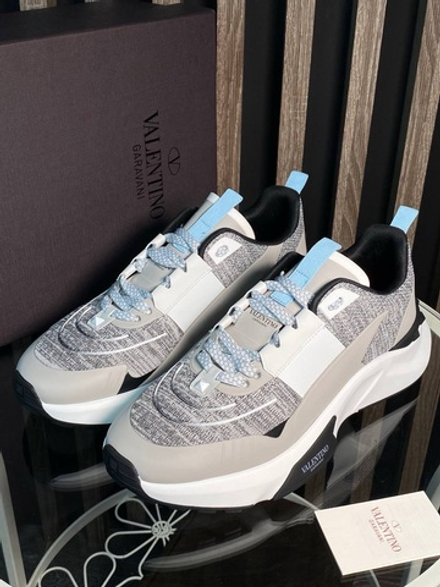 Кроссовки Valentino