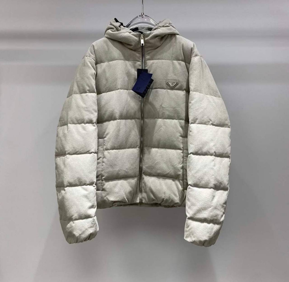 Пуховик Prada