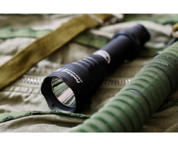 Тактический фонарь Armytek Predator (красный свет)