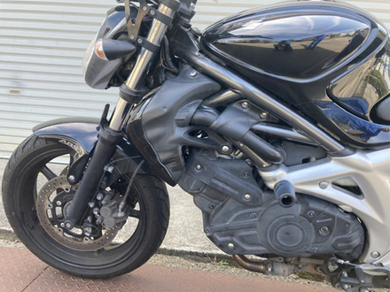 Suzuki Gladius SFV400 ABS , 2014