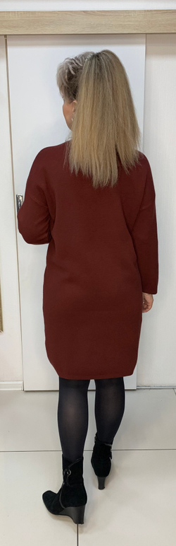 Терракотовое итальянское платье с помпоном