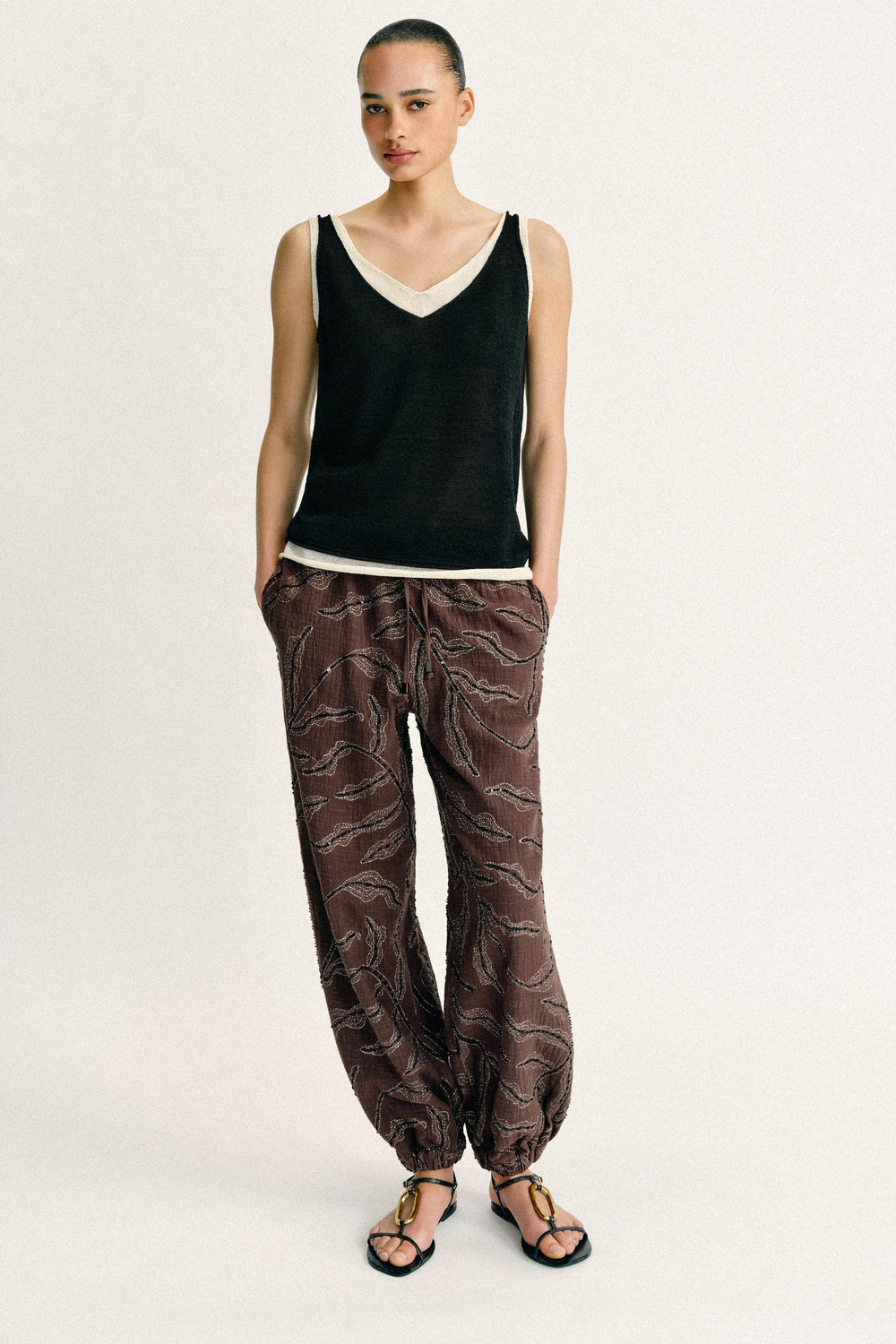 ZARA КОМБИНИРОВАННЫЙ ТРИКОТАЖНЫЙ ТОП, ЧЕРНЫЙ