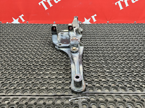 Кронштейн пневморессоры правый 2023г