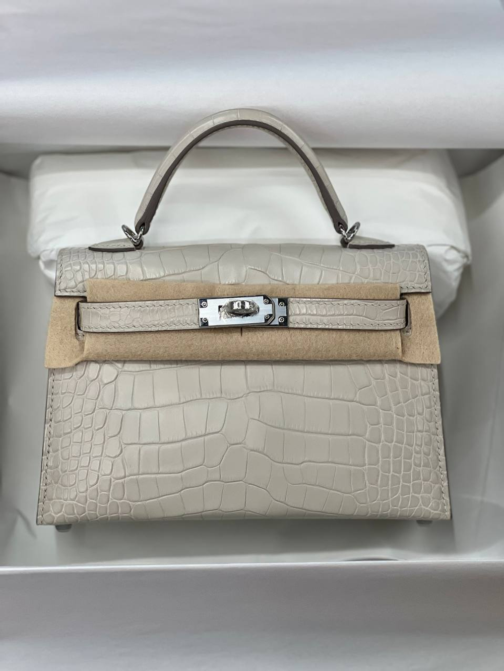 Сумка Hermes из кожи крокодила