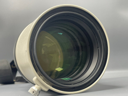Canon EF 200mm f/2.0 L IS USM