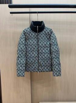 Двухсторонний пуховик Fendi