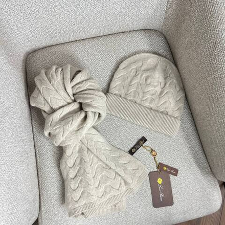 Комплект Loro Piana (шапка + шарф)