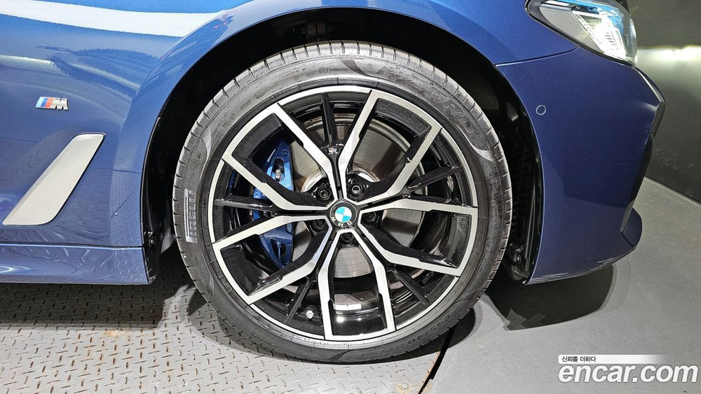 BMW 5 Series (G30) 530e M Sports (04.2021)