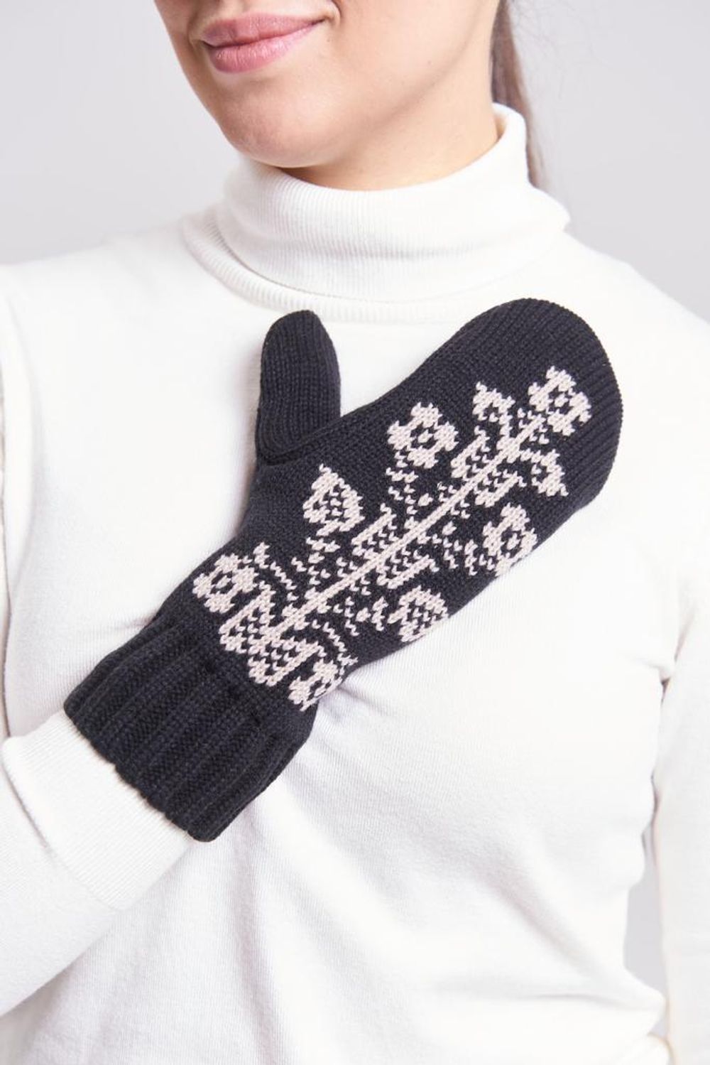 Варежки Idel Древо Жизни черный