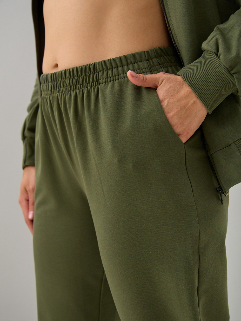 Костюм с брюками КБ-384/хаки-п