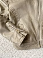 Кожаная куртка DKNY, 104