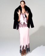 Юбка с отделкой французским кружевом