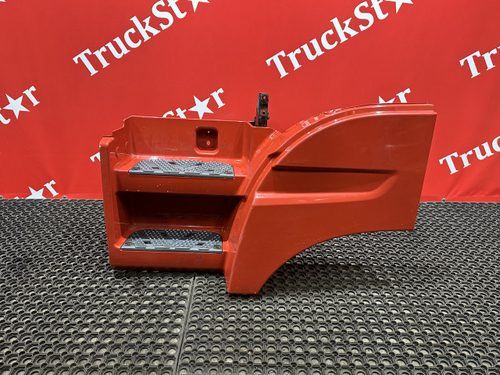 Корпус подножек левый 2022г