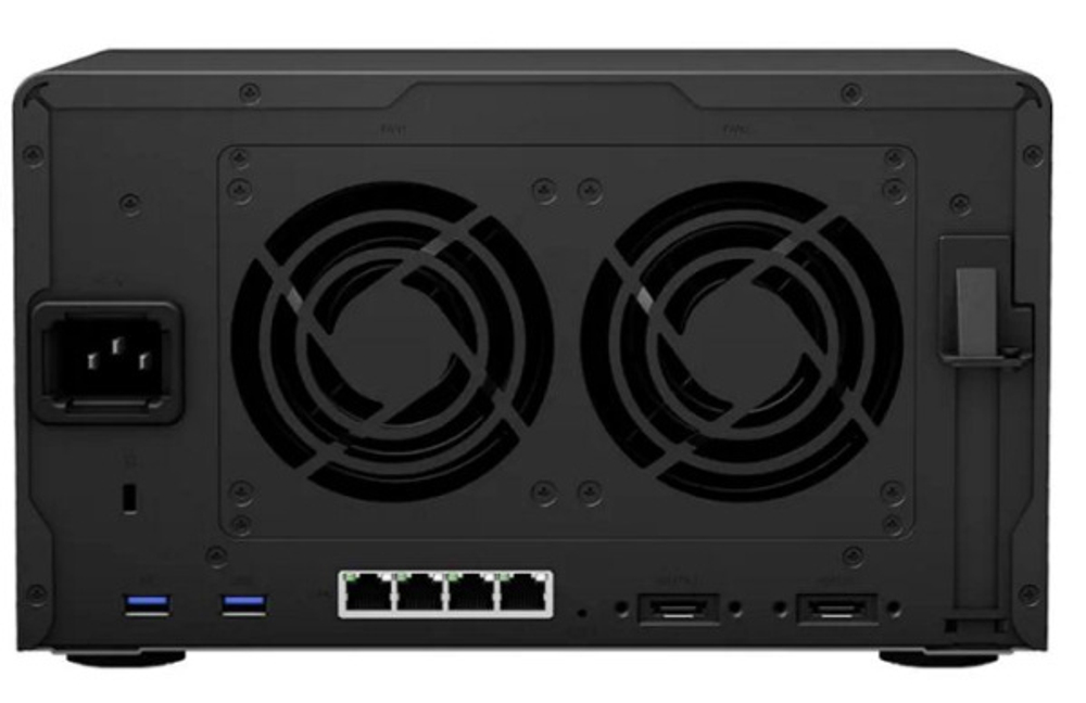 Сетевое хранилище Synology  DS1621+