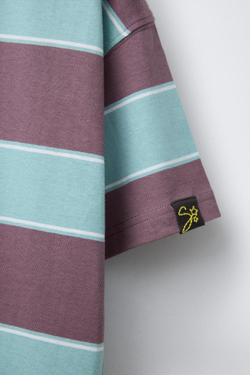 ZARA ФУТБОЛКА В ПОЛОСКУ С НАШИВКОЙ, ЛИЛОВЫЙ