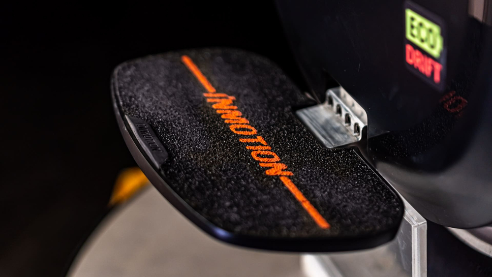 Моноколесо Inmotion V12 HS 1750 wh 100V