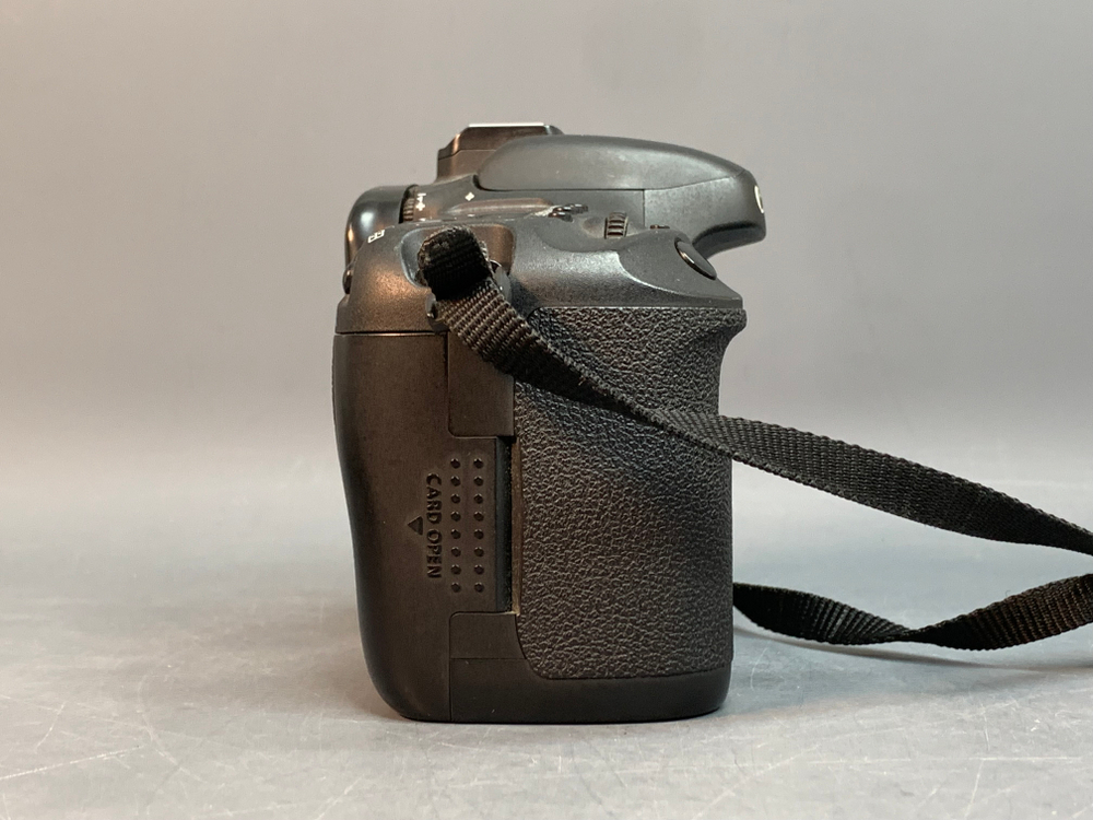 Canon EOS 7D 14.555 кадров