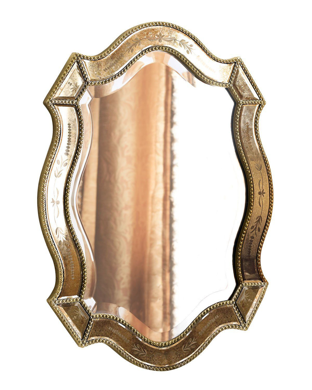 Зеркало в раме  "Стелла"