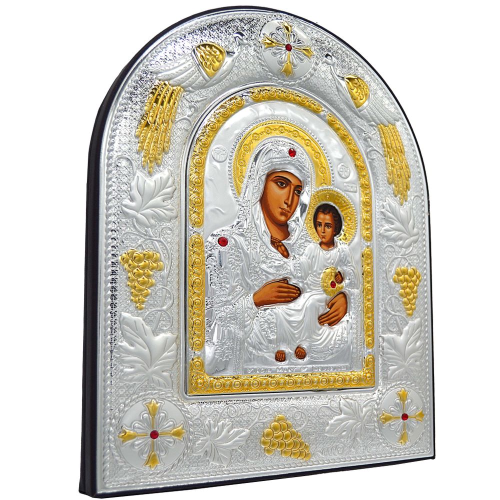 Иерусалимская икона Богородицы в серебряном окладе. 20 × 25 см.