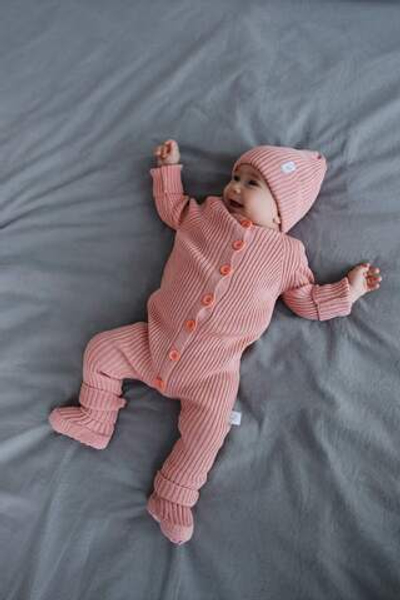 Вязаный комбинезон Simple (пудра)